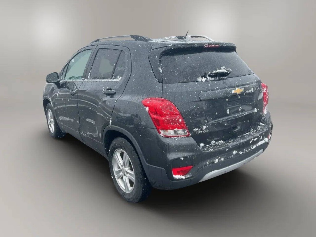 2018 Chevrolet Trax Image 2