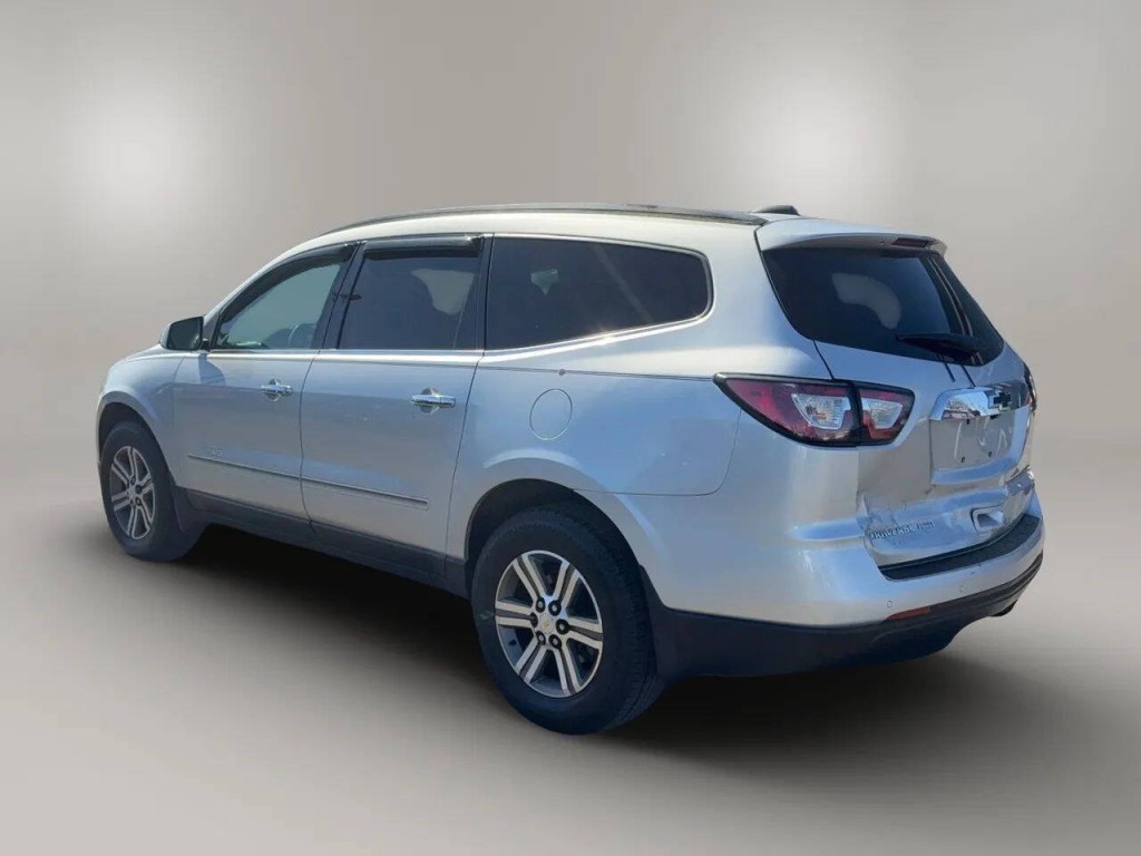 2017 Chevrolet Traverse Image 4