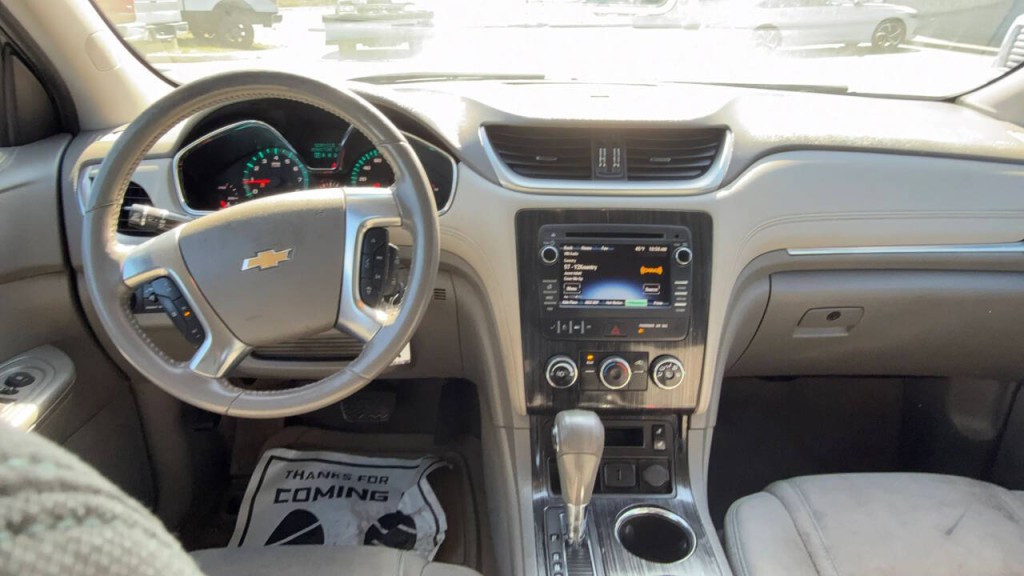 2017 Chevrolet Traverse Image 9