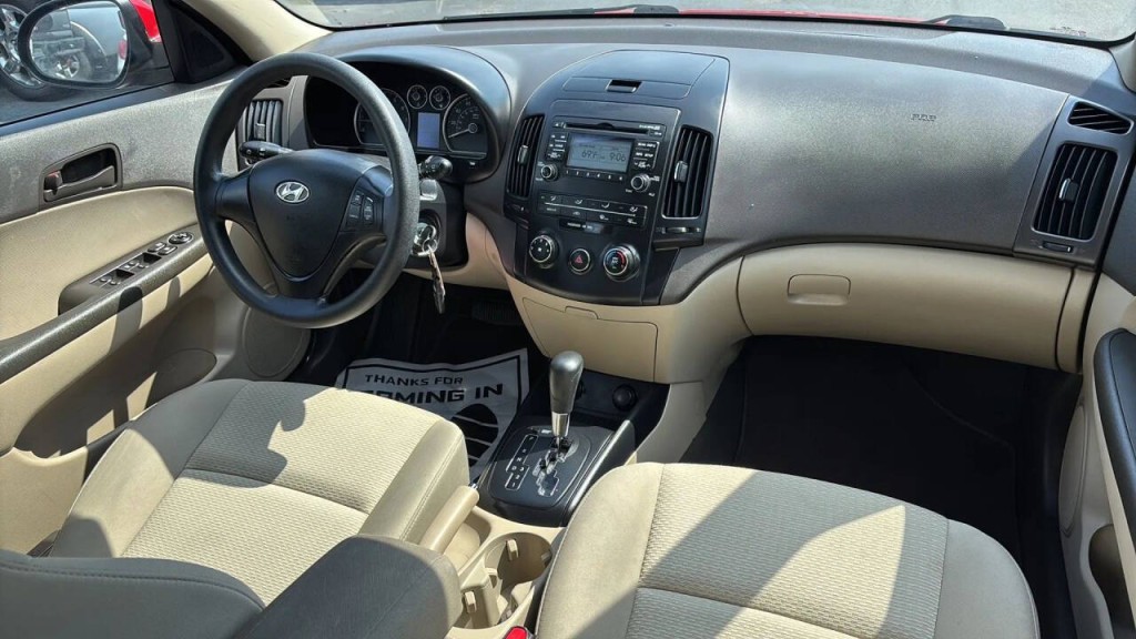 2010 Hyundai Elantra Image 18