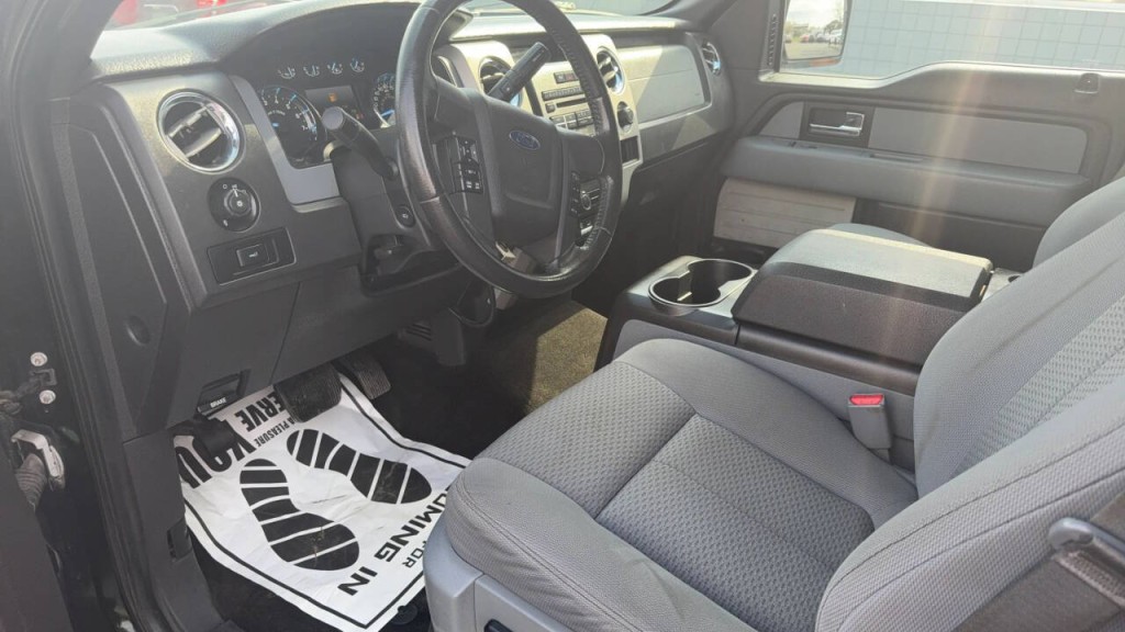 2012 Ford F-150 Image 10