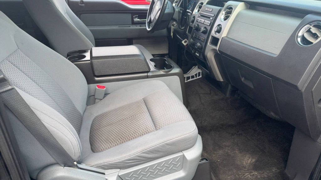 2012 Ford F-150 Image 16