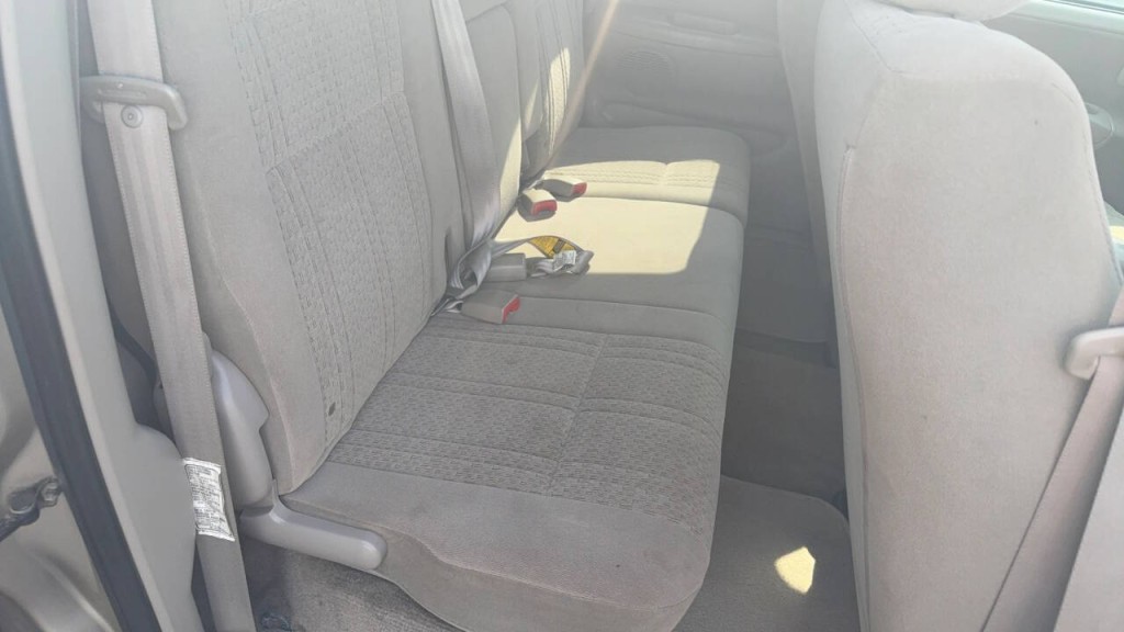 2005 Toyota Tundra Image 15