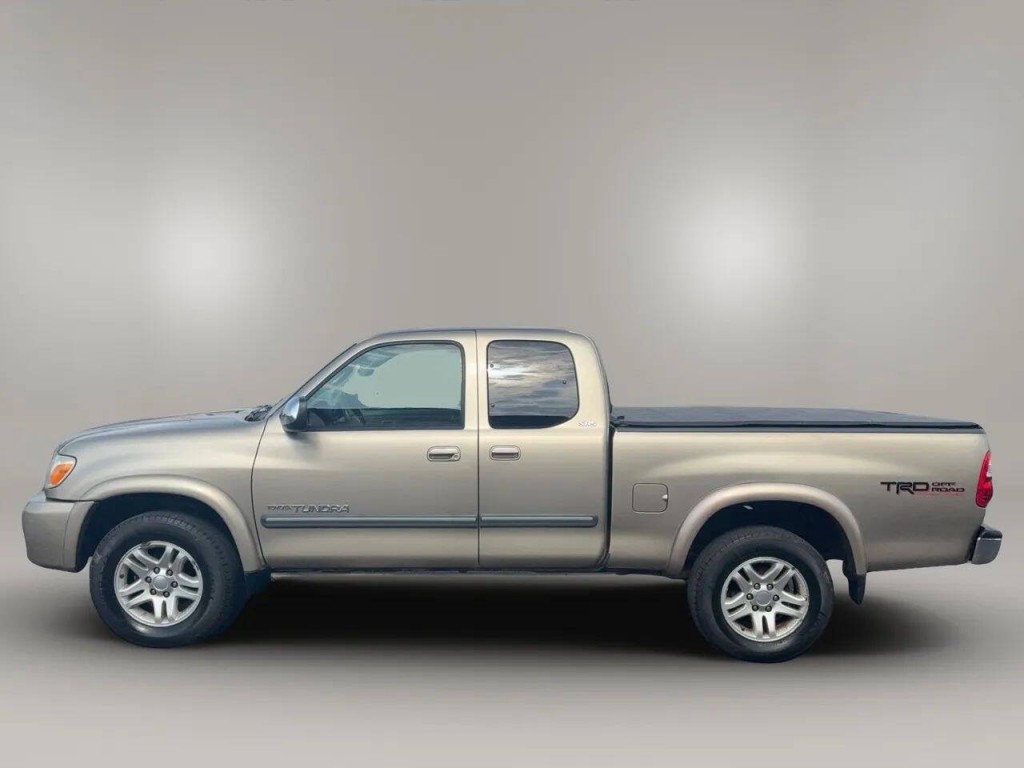 2005 Toyota Tundra Image 3