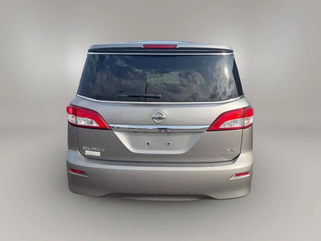 2011 Nissan Quest Image 5