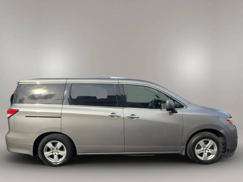 2011 Nissan Quest Image 7