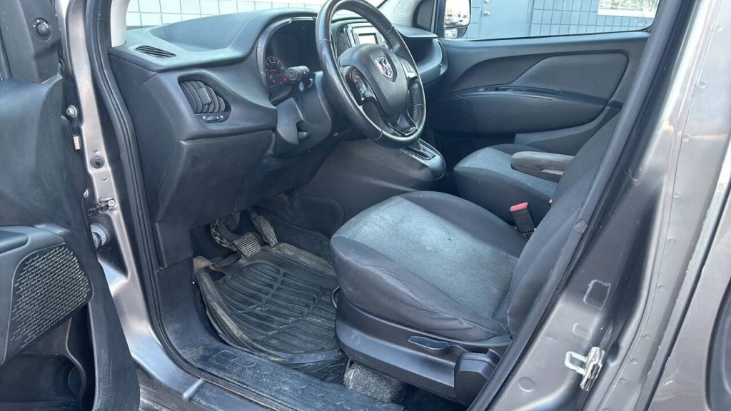 2015 RAM Promaster Image 8