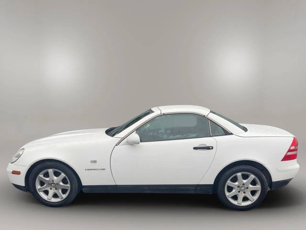1998 Mercedes-Benz SLK-Class Image 3