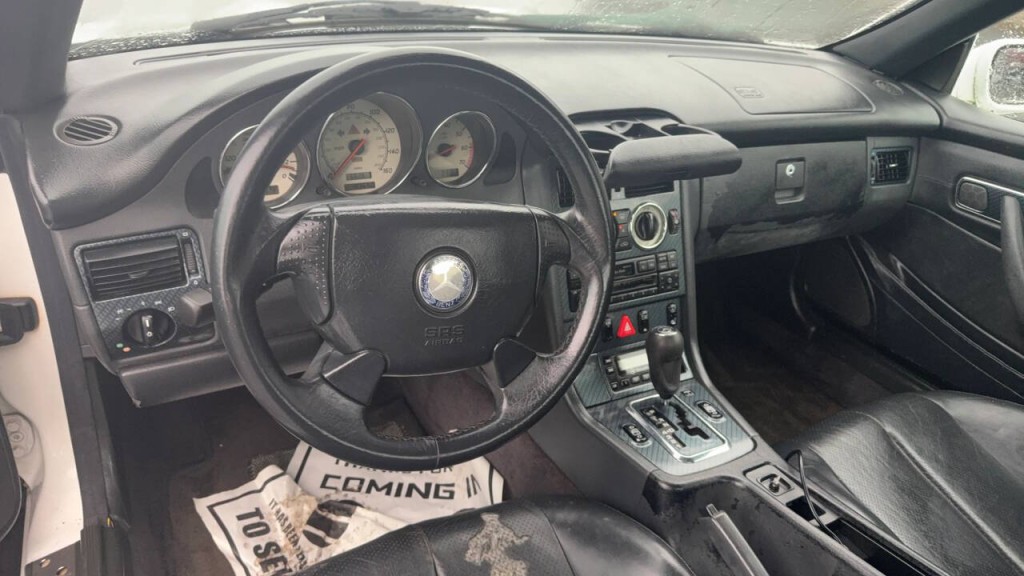 1998 Mercedes-Benz SLK-Class Image 9