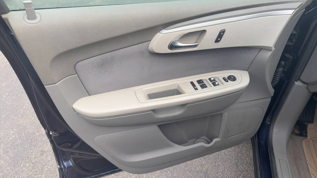 2012 Chevrolet Traverse Image 10