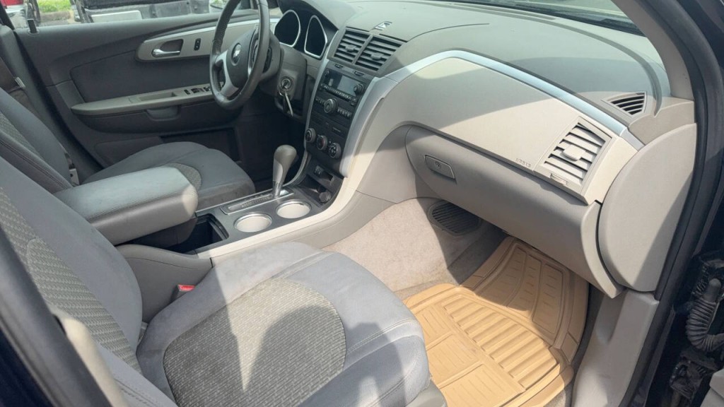2012 Chevrolet Traverse Image 15