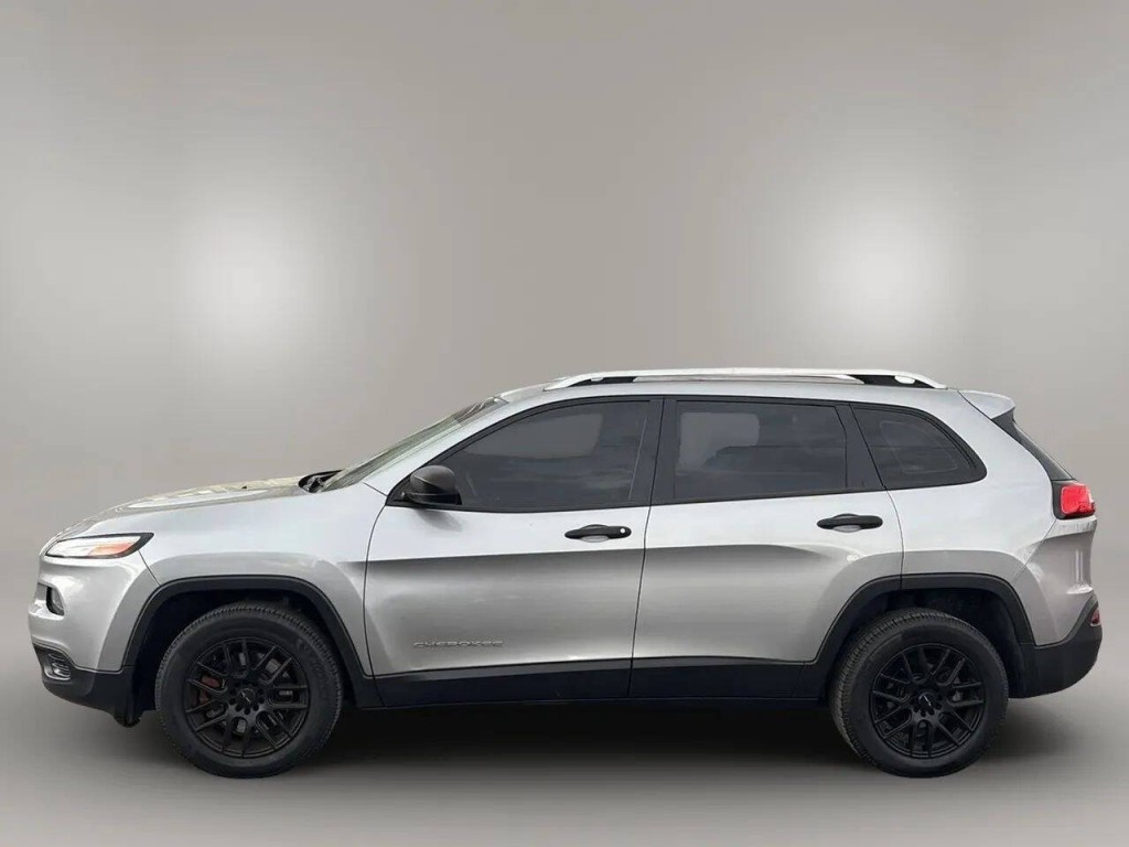 2015 Jeep Cherokee Image 2