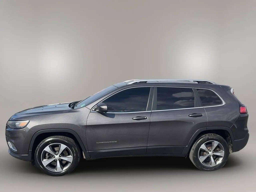 2019 Jeep Cherokee Image 3