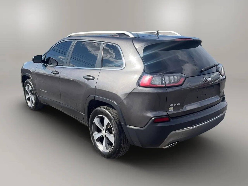 2019 Jeep Cherokee Image 4