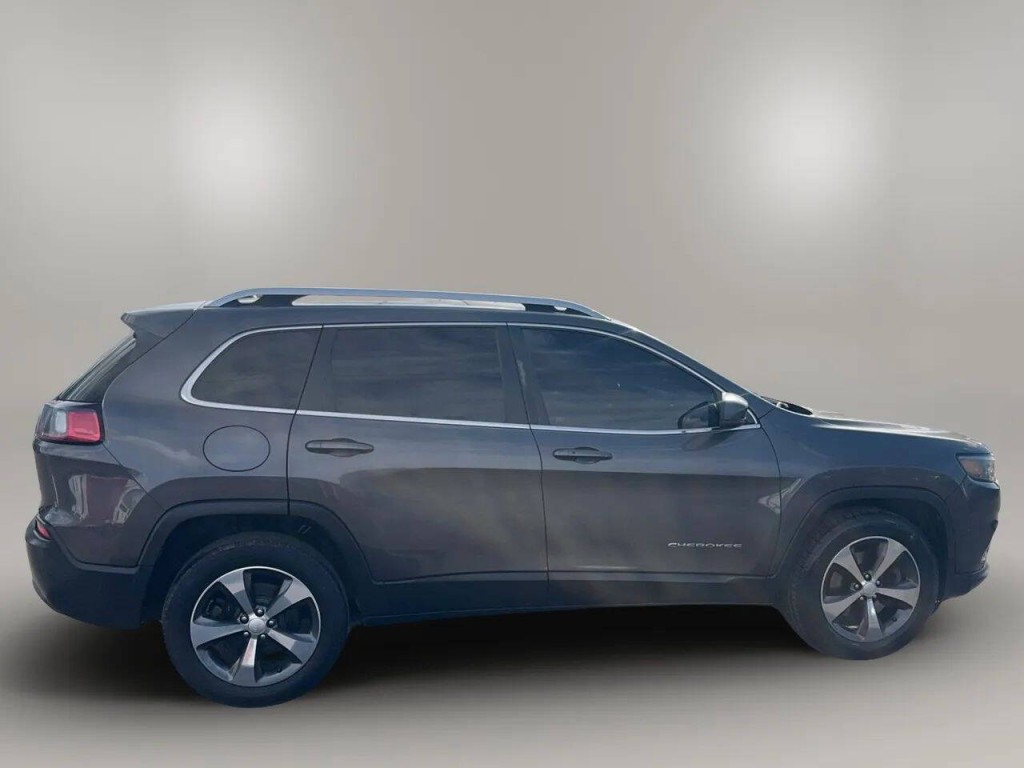 2019 Jeep Cherokee Image 7