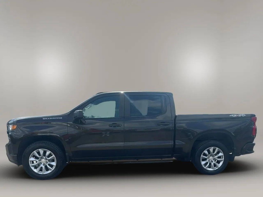2019 Chevrolet Silverado 1500 Image 2