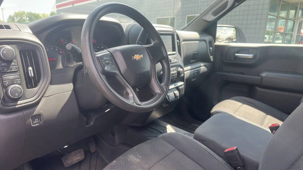 2019 Chevrolet Silverado 1500 Image 11