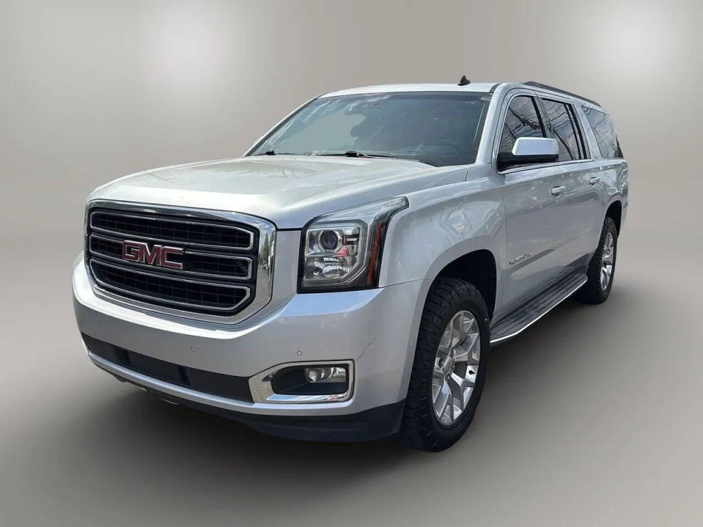 2015 GMC Yukon Image 1