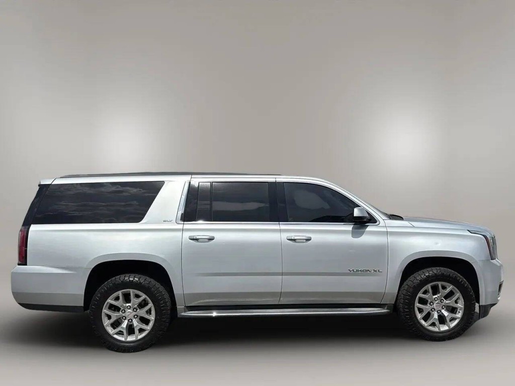 2015 GMC Yukon Image 6