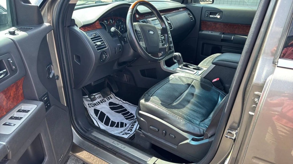 2012 Ford Flex Image 10