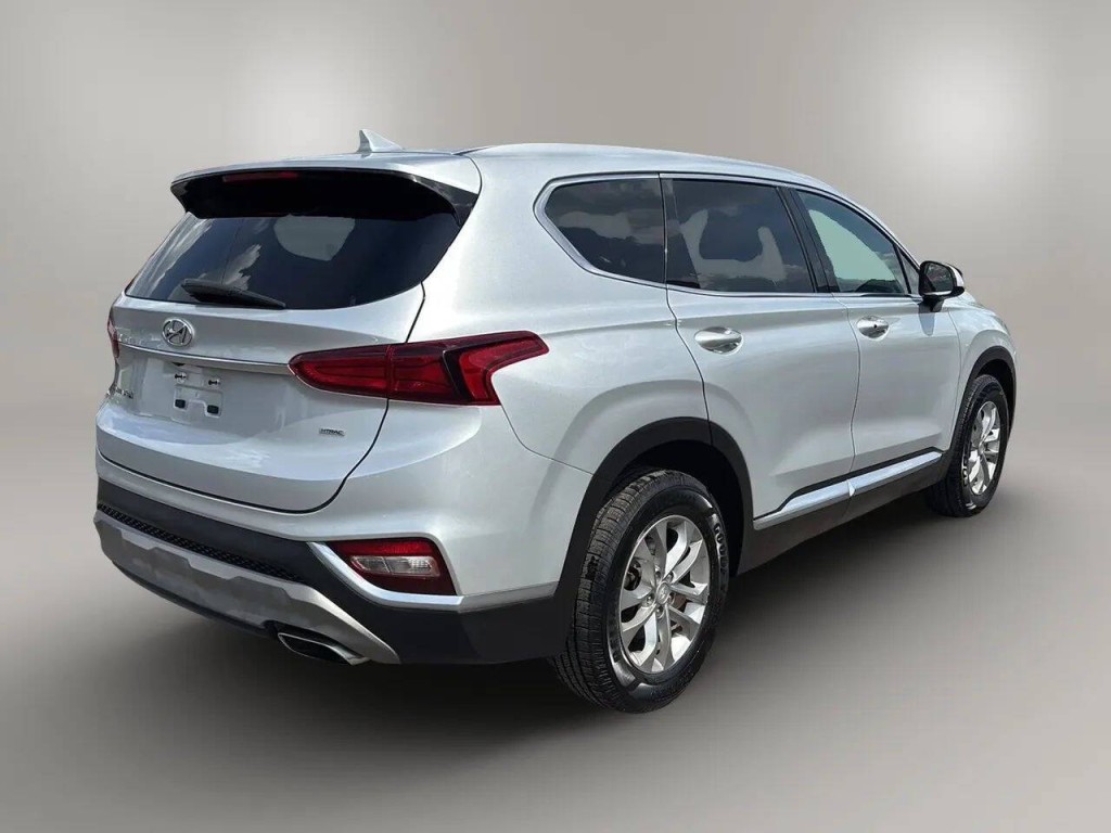 2019 Hyundai Santa Fe Image 5