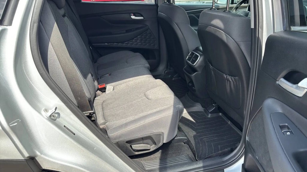 2019 Hyundai Santa Fe Image 14