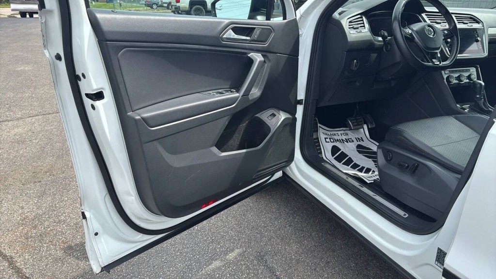 2019 Volkswagen Tiguan Image 9