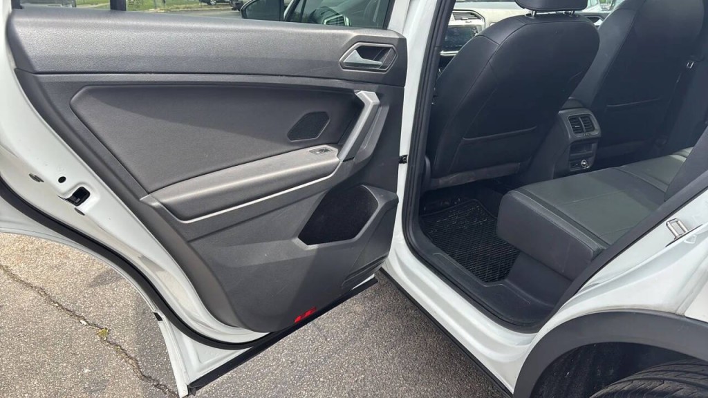 2019 Volkswagen Tiguan Image 11