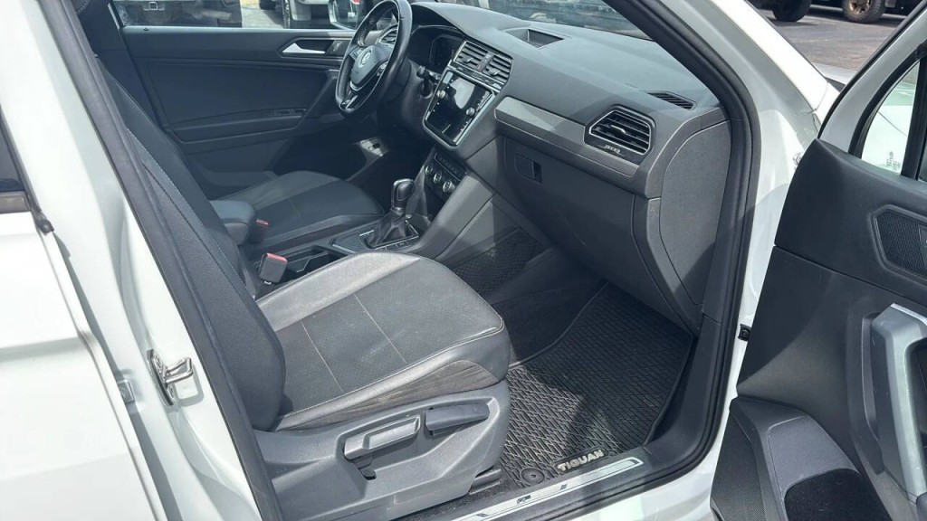 2019 Volkswagen Tiguan Image 16