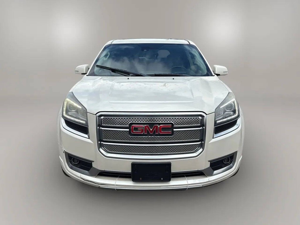 2015 GMC Acadia Image 8