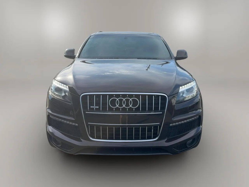 2011 Audi Q7 Image 2