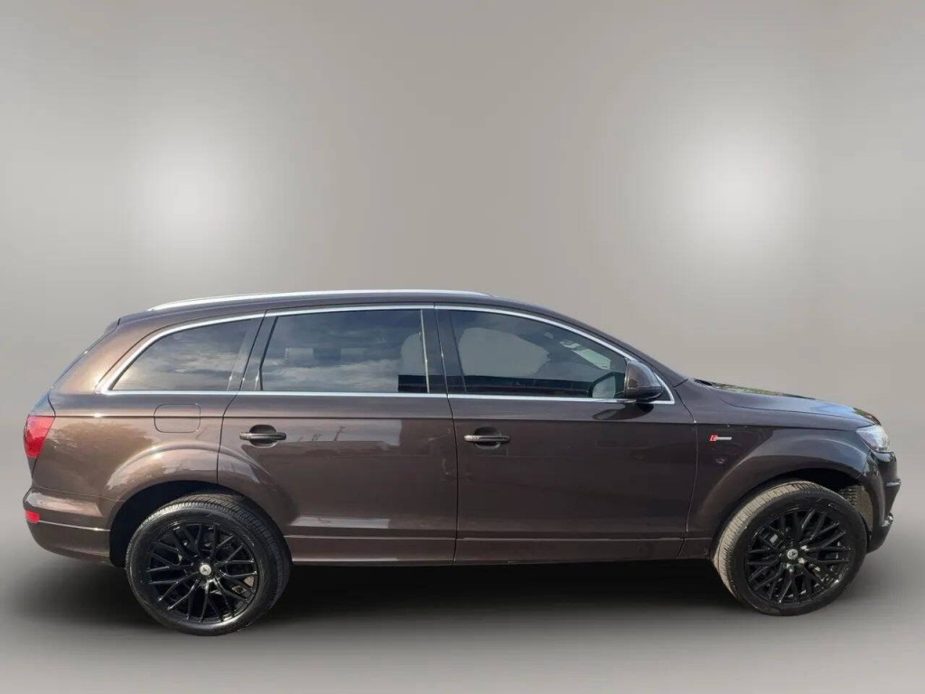 2011 Audi Q7 Image 8