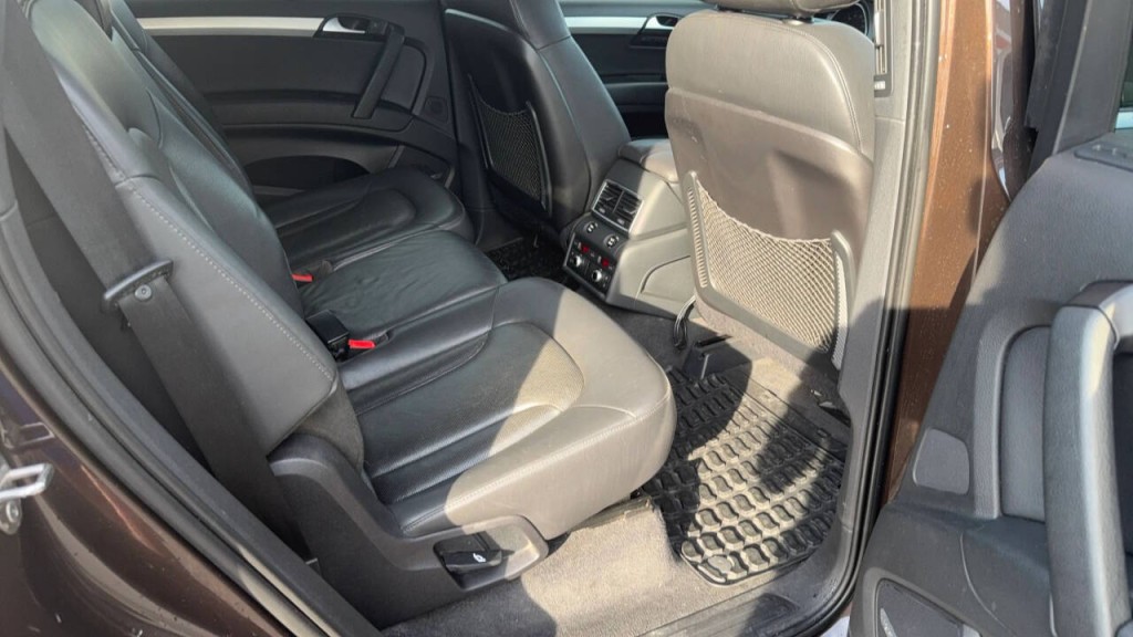 2011 Audi Q7 Image 15