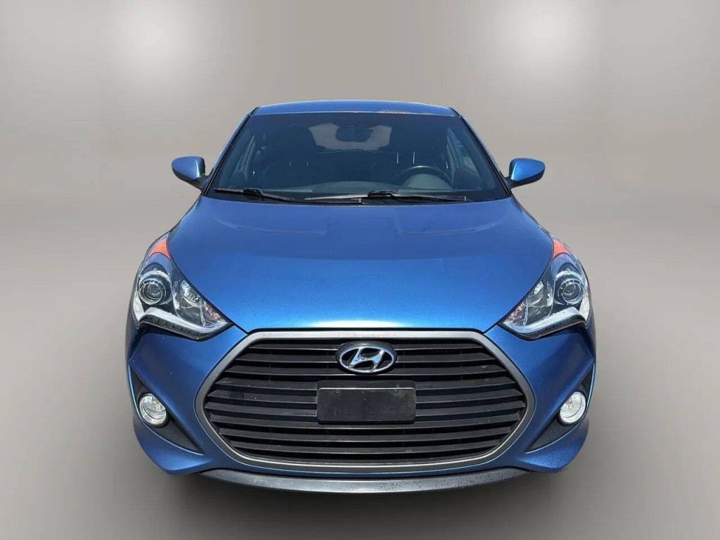 2016 Hyundai Veloster Image 8