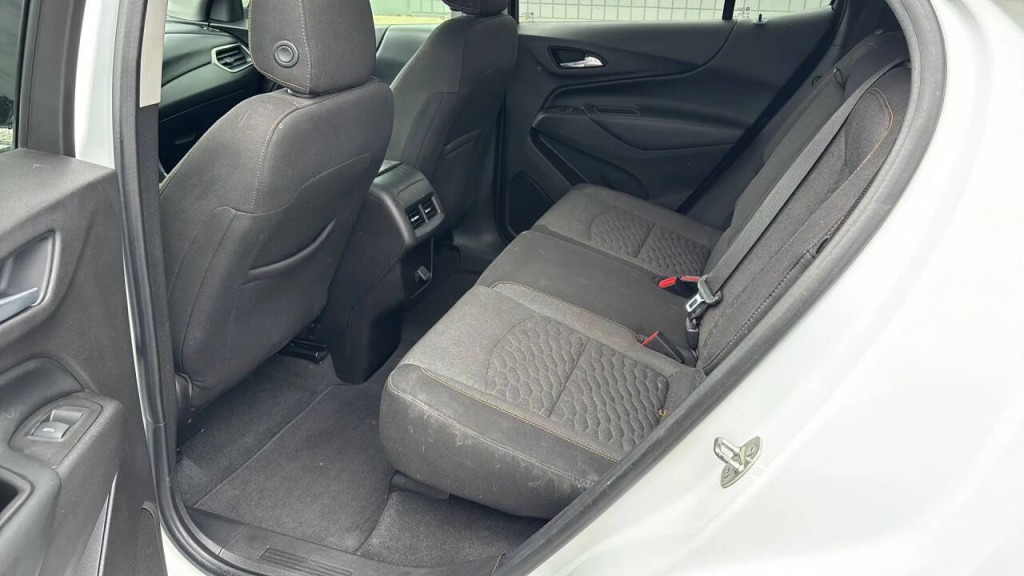 2018 Chevrolet Equinox Image 12