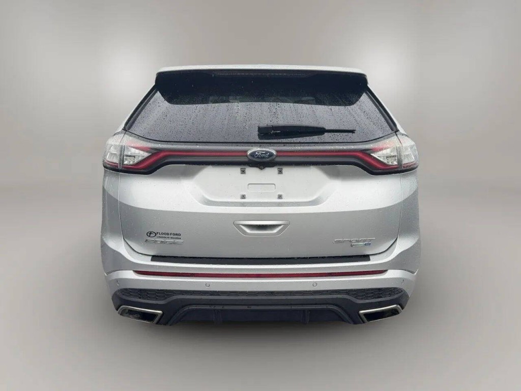 2017 Ford Edge Image 4