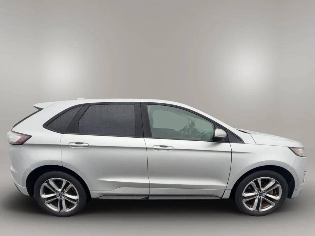 2017 Ford Edge Image 6