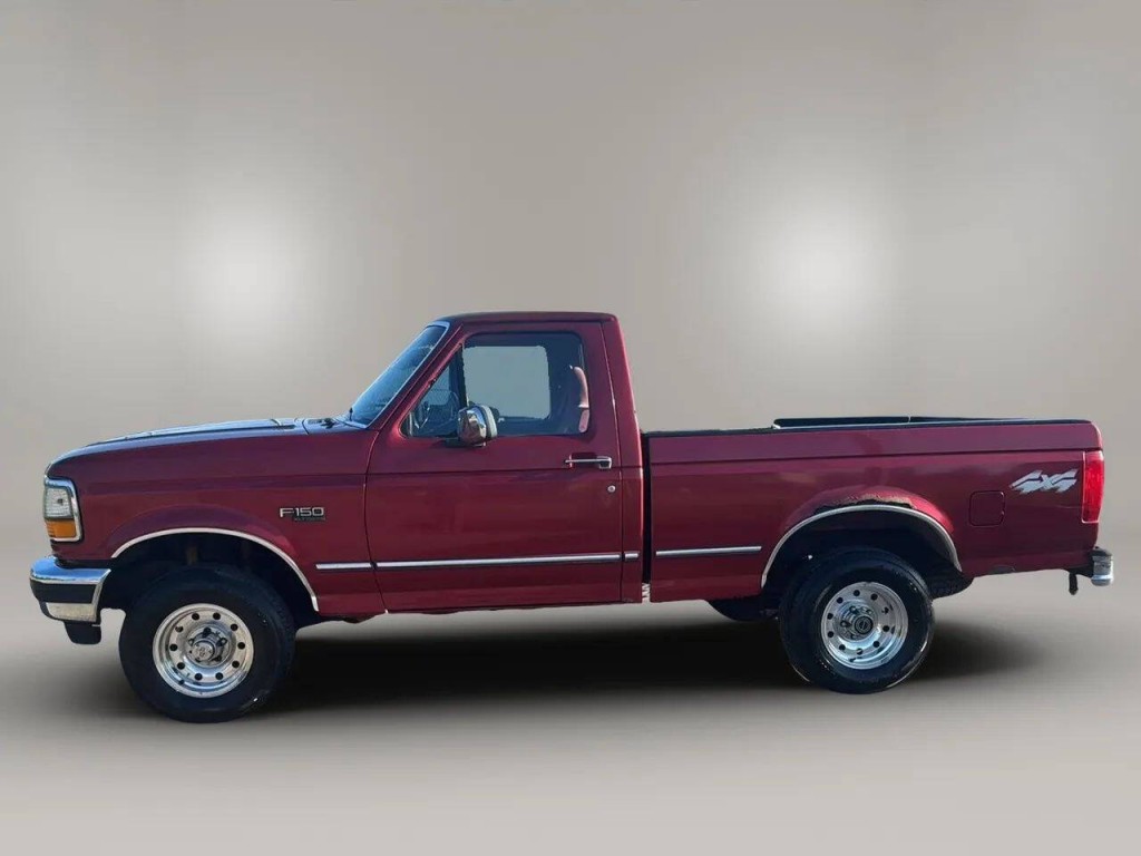 1996 Ford F-150 Image 2