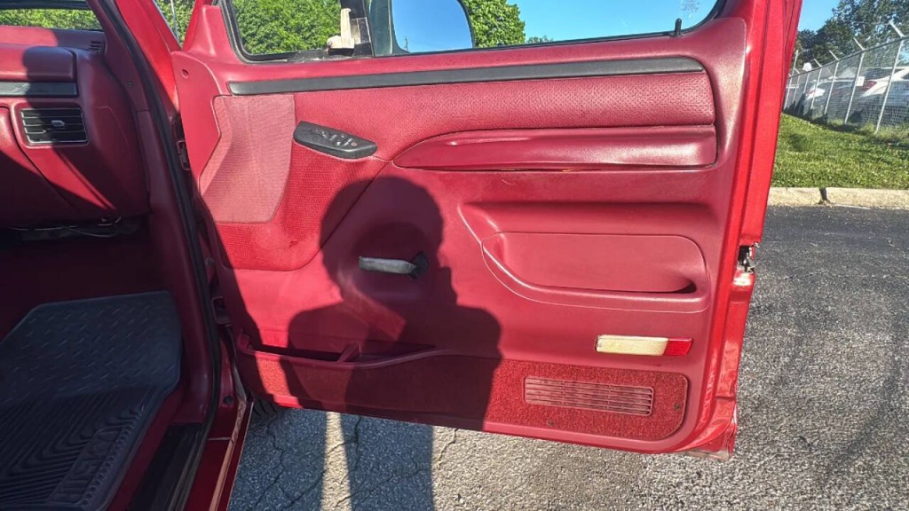 1996 Ford F-150 Image 13
