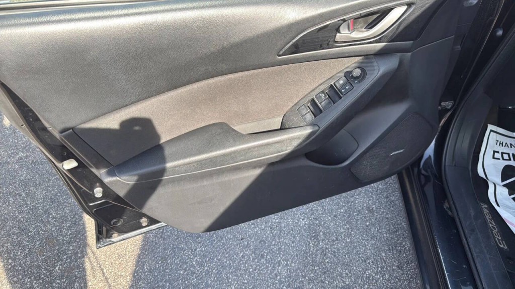 2014 Mazda Mazda3 Image 11
