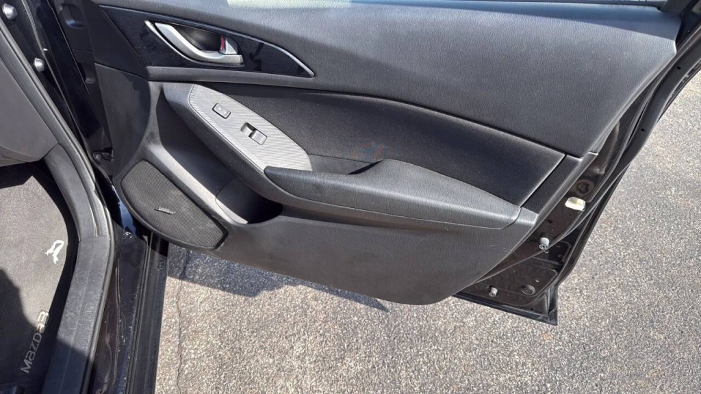 2014 Mazda Mazda3 Image 17