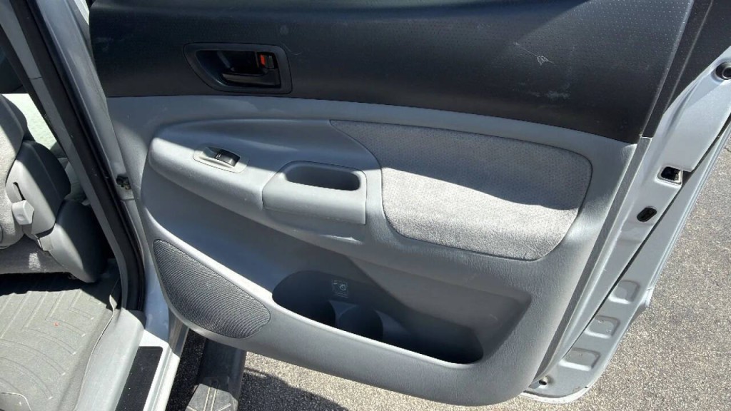 2007 Toyota Tacoma Image 12