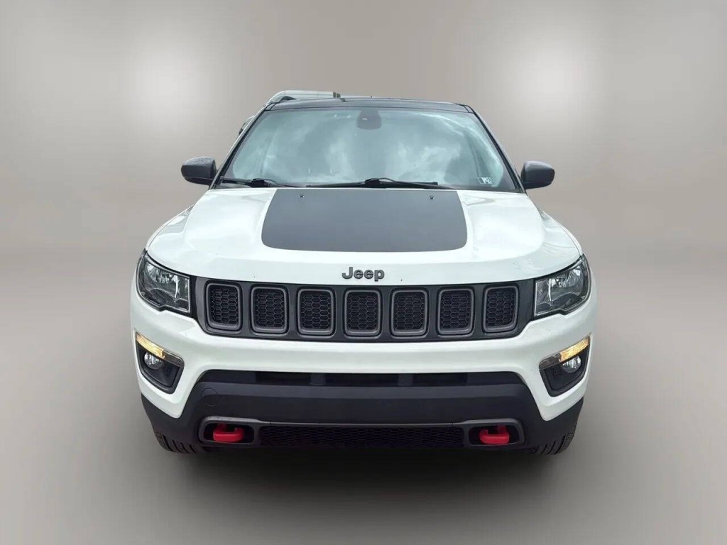 2017 Jeep Compass Image 8