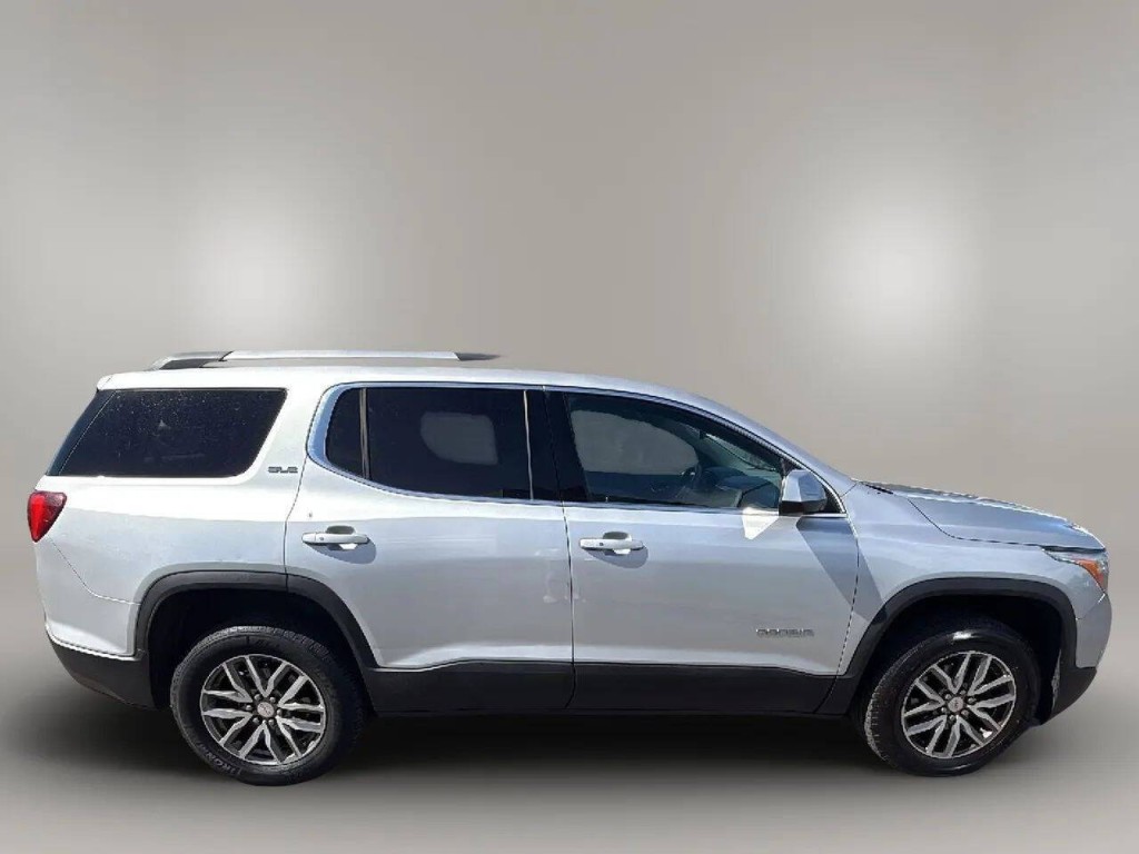 2018 GMC Acadia Image 6