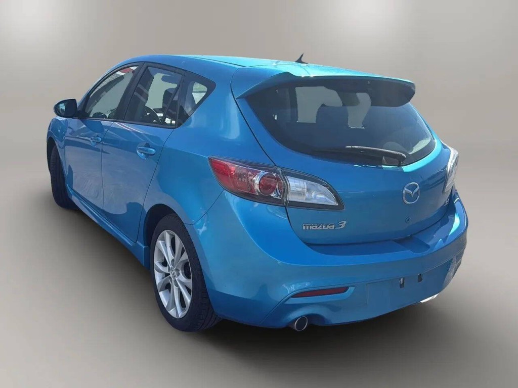 2011 Mazda Mazda3 Image 3
