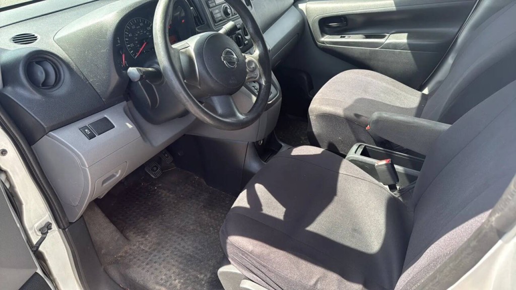 2015 Nissan NV200 Image 10