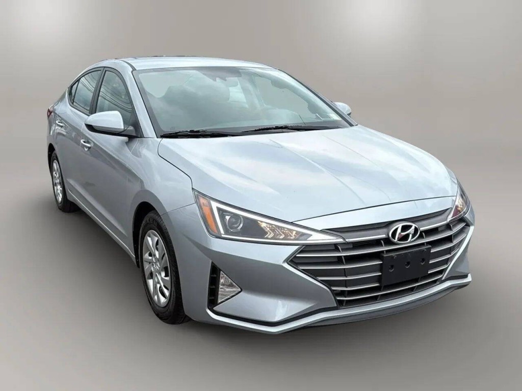 2020 Hyundai Elantra Image 7