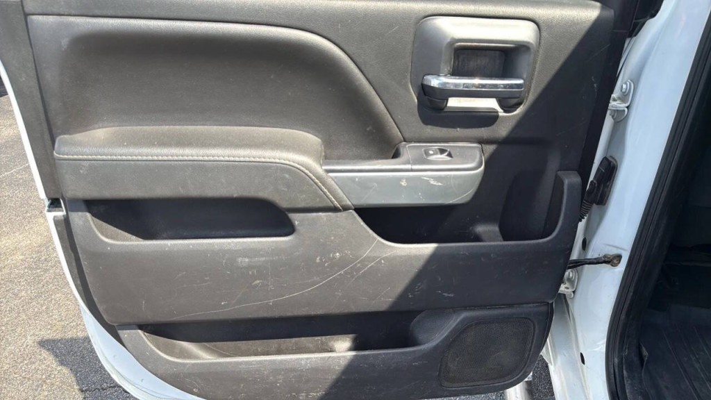 2016 Chevrolet Silverado 1500 Image 11