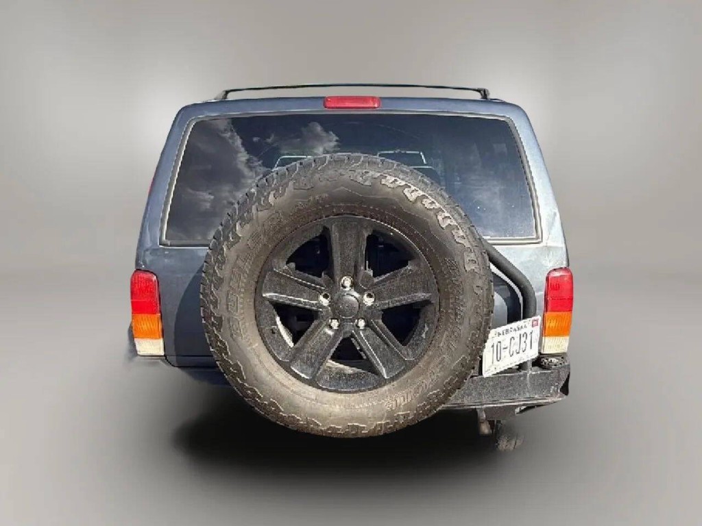 2001 Jeep Cherokee Image 4