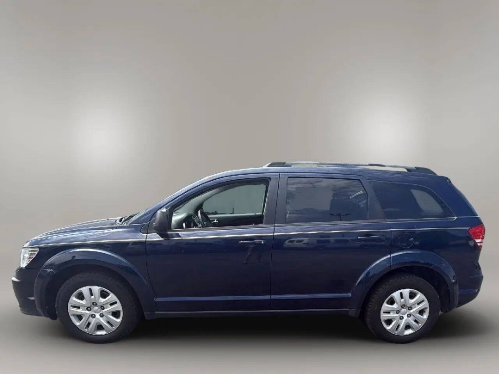 2017 Dodge Journey Image 2